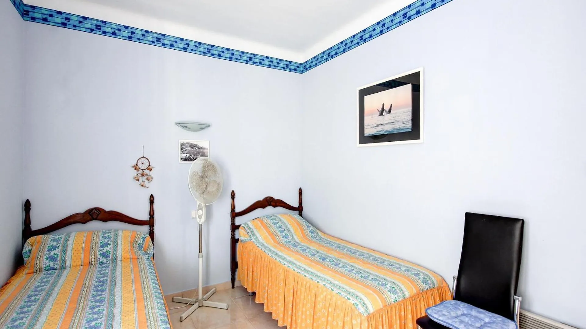 Tasteful Apartment In Roses Spain